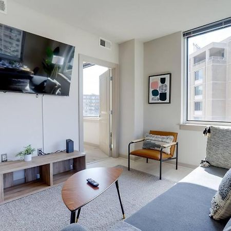 Amazing 2Br Apartment At Crystal City Arlington Extérieur photo