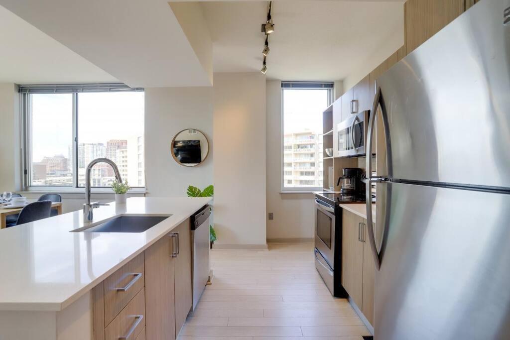 Amazing 2Br Apartment At Crystal City Arlington Extérieur photo