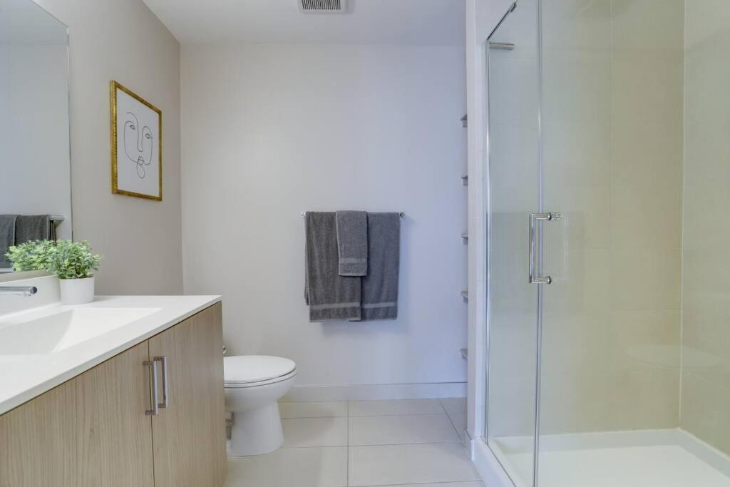 Amazing 2Br Apartment At Crystal City Arlington Extérieur photo