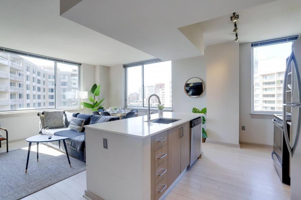 Amazing 2Br Apartment At Crystal City Arlington Extérieur photo